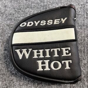 Odyssey White Hot Versa Mallet Luttet Black and White Putter Cover Men’s Golf